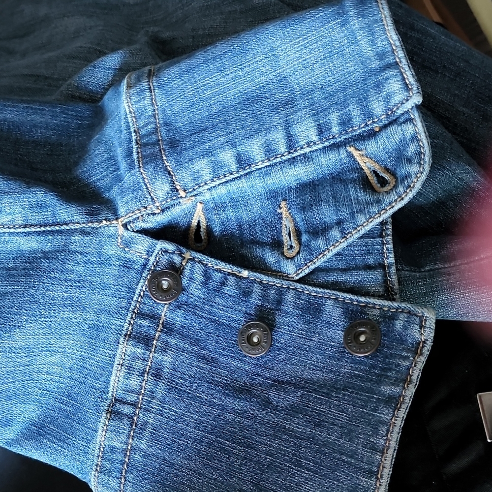 Lena Jeans Capri 👖 - Picture 8 of 8